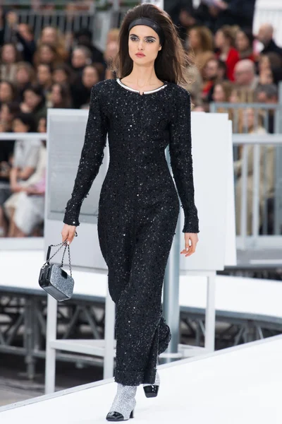 Look 92